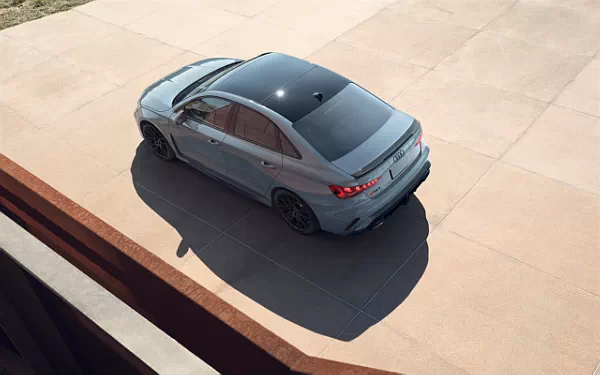   Audi RS3 Sedan US-spec - 2025