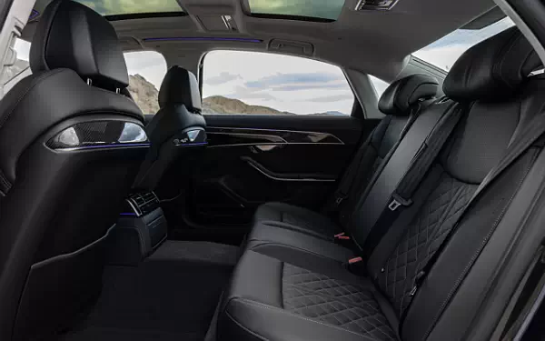   Audi S8 US-spec - 2022