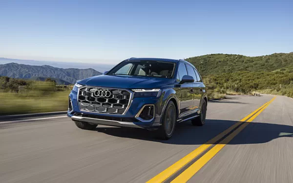   Audi SQ7 TFSI (Ascari Blue Metallic) US-spec - 2025