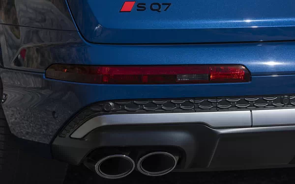   Audi SQ7 TFSI (Ascari Blue Metallic) US-spec - 2025