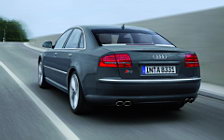 Обои автомобили Audi S8 - 2007