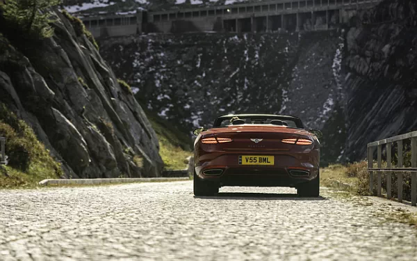   Bentley Continental GT Speed Convertible First Edition (Candy Red) - 2024