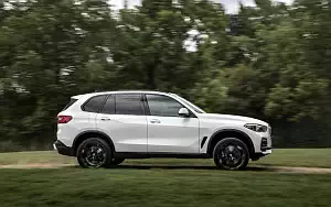   BMW X5 xDrive30d US-spec - 2018