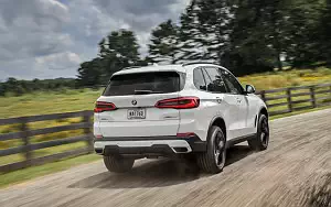   BMW X5 xDrive30d US-spec - 2018