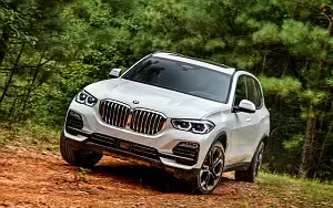  BMW X5 xDrive30d US-spec - 2018