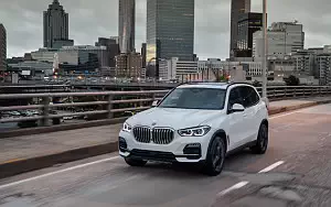   BMW X5 xDrive30d US-spec - 2018