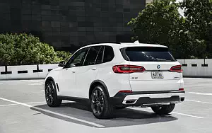   BMW X5 xDrive30d US-spec - 2018