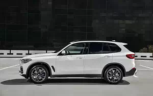   BMW X5 xDrive30d US-spec - 2018