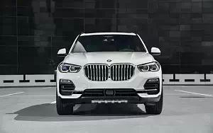   BMW X5 xDrive30d US-spec - 2018