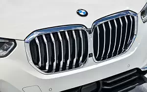   BMW X5 xDrive30d US-spec - 2018