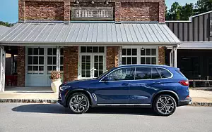   BMW X5 xDrive40i xLine US-spec - 2018