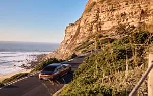   BMW i7 M70 xDrive (Two Tone Liquid Copper Sapphire Black) - 2023