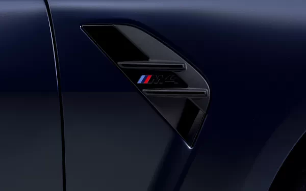   BMW M4 CS Edition VR46 - 2025