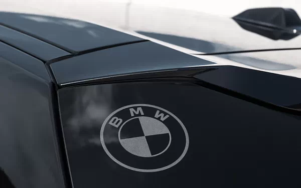   BMW XM (Black) - 2023