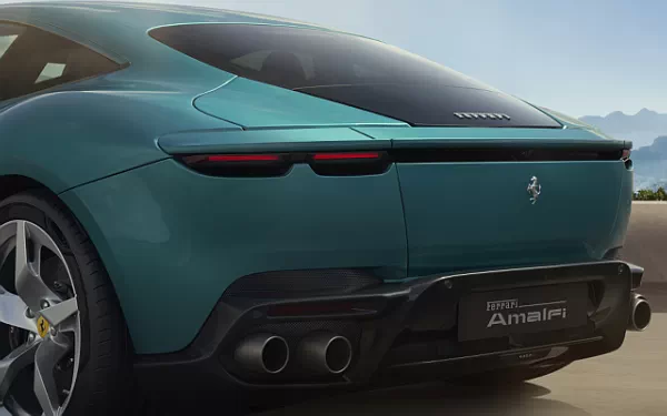   Ferrari Amalfi (Verde Costiera) - 2025