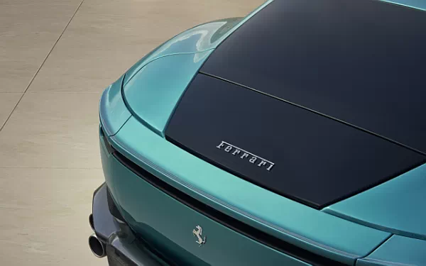   Ferrari Amalfi (Verde Costiera) - 2025