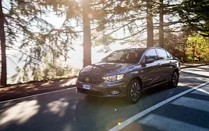   Fiat Tipo - 2015