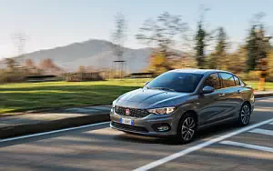   Fiat Tipo - 2015