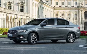   Fiat Tipo - 2015
