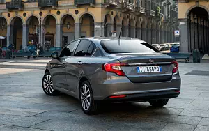   Fiat Tipo - 2015