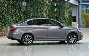   Fiat Tipo - 2015