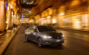   Fiat Tipo - 2015