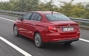   Fiat Tipo - 2015