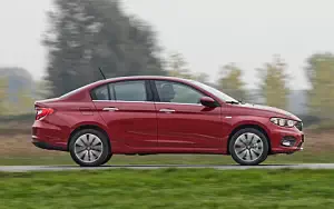   Fiat Tipo - 2015