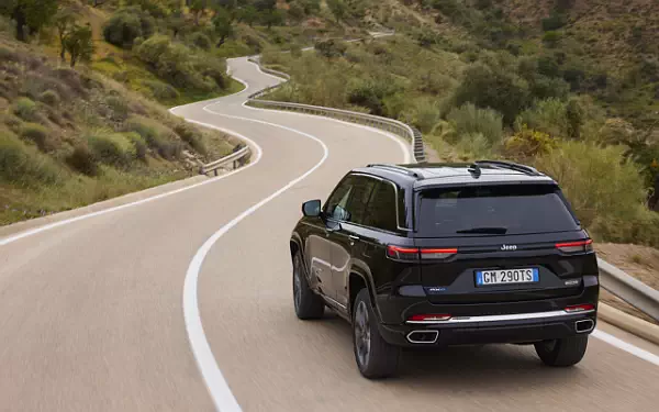   Jeep Grand Cherokee Overland 4xe EU-spec - 2022