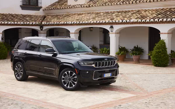   Jeep Grand Cherokee Overland 4xe EU-spec - 2022