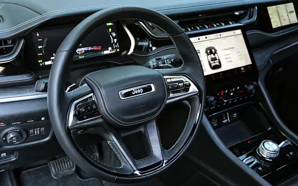   Jeep Grand Cherokee Summit Reserve 4xe EU-spec - 2023