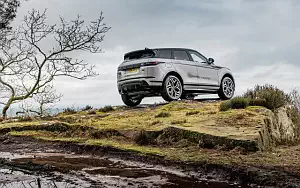   Range Rover Evoque P300 HSE R-Dynamic Black Pack UK-spec - 2019