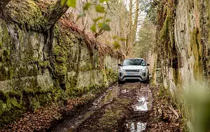   Range Rover Evoque P300 HSE R-Dynamic Black Pack UK-spec - 2019