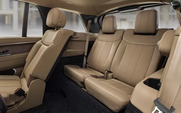   Range Rover SE P400 LWB US-spec - 2022