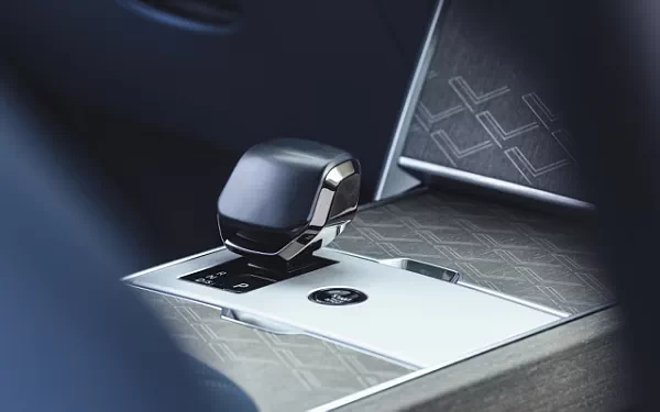   Range Rover SV Arete Edition US-spec - 2024