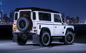   Land Rover Defender 90 2000000th - 2015