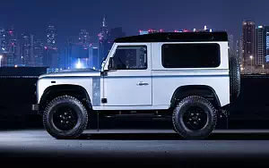   Land Rover Defender 90 2000000th - 2015