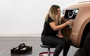   Land Rover Defender 90 D240 SE Urban Pack - 2020