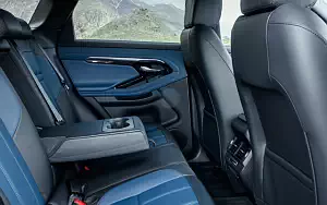   Range Rover Evoque R-Dynamic (Seoul Pearl Silver) - 2019