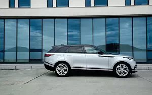   Range Rover Velar R-Dynamic D300 HSE Black Pack - 2017