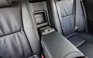   Lexus LS 460 L AWD CA-spec - 2010