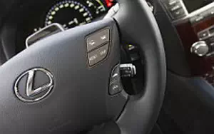   Lexus LS 600h L CA-spec - 2010