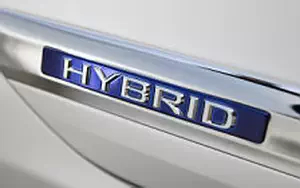   Lexus LS 600h L CA-spec - 2013