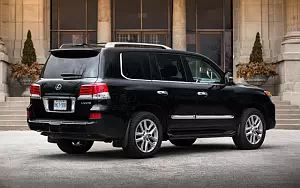   Lexus LX 570 CA-spec - 2013