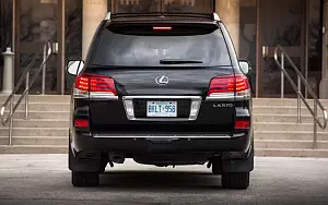   Lexus LX 570 CA-spec - 2013