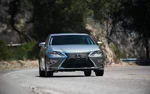   Lexus ES 350 US-spec - 2015