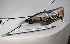   Lexus IS 250 US-spec - 2013