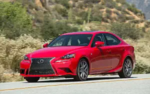   Lexus IS 200t F SPORT US-spec - 2015