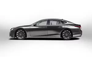   Lexus LS 500 US-spec - 2017