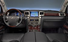   Lexus LX570 US-spec - 2013
